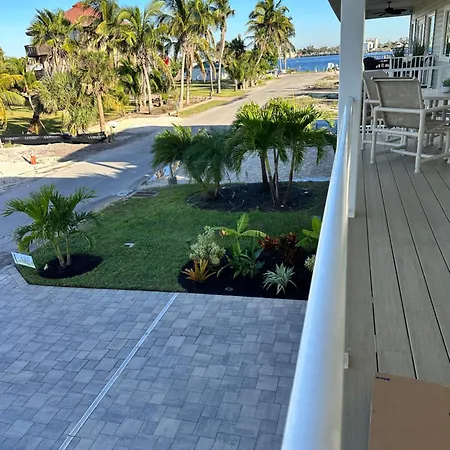 New Build Walkable To Dinner, Live Music & 5 Minute Walk To Beach Fort Myers Beach Exterior photo