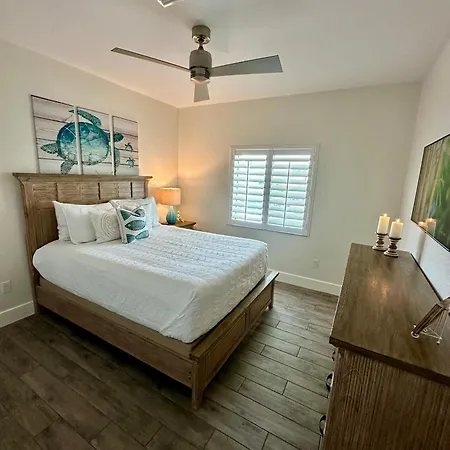 New Build Walkable To Dinner, Live Music & 5 Minute Walk To Beach Fort Myers Beach Exterior photo