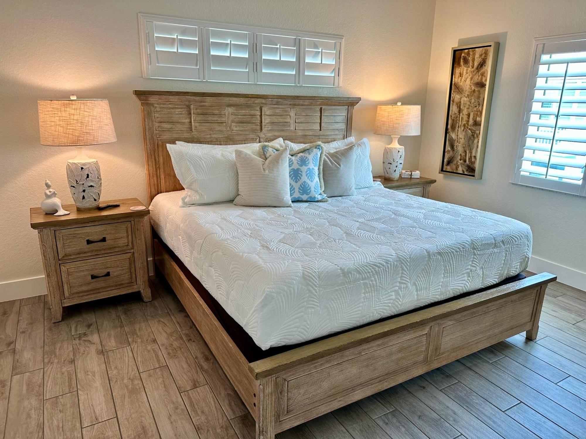 New Build Walkable To Dinner, Live Music & 5 Minute Walk To